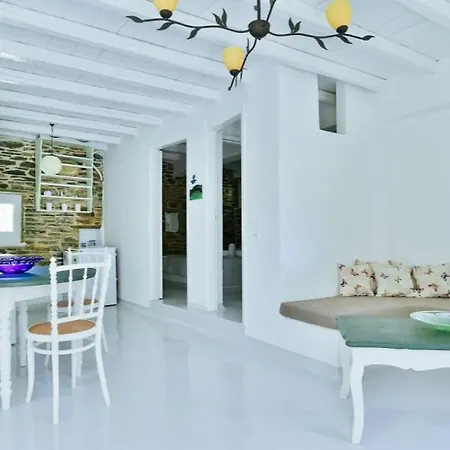 Lejlighed Cozy 2-bedroom House In Tinos