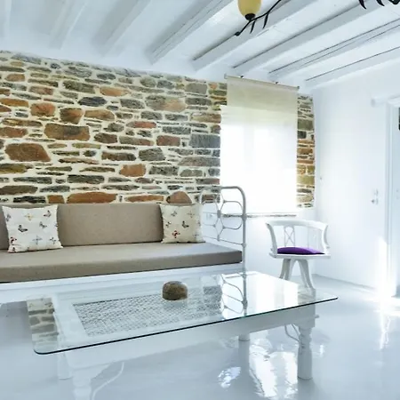 Cozy 2-bedroom House In Tinos Lejlighed *